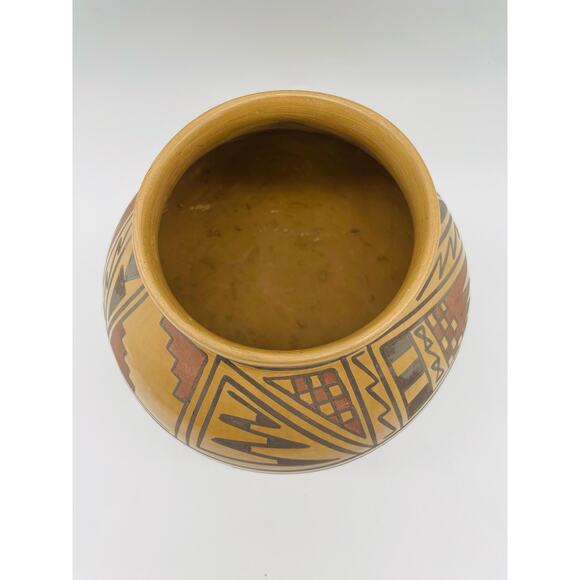 Santos Ortiz & Bertha Chacon Signed Mata Ortiz Pottery Vase - Picture 4 of 7